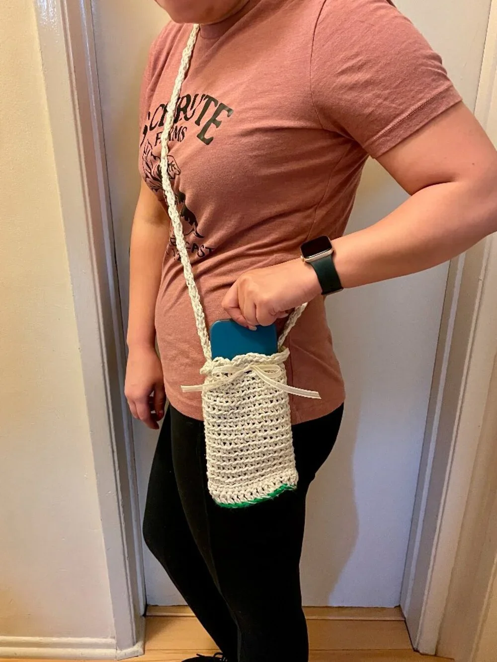 Light crochet phone holder, Gifts For Her, Crossbody crochet phone holder